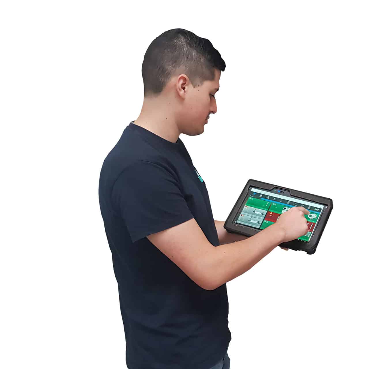 Service engineer Vinicius Rossetti with AIM predictive maintanance software tablet
